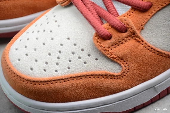 Russet BQ6817-202 SB Dark Pro Nike Dunk Low Cedar 0715